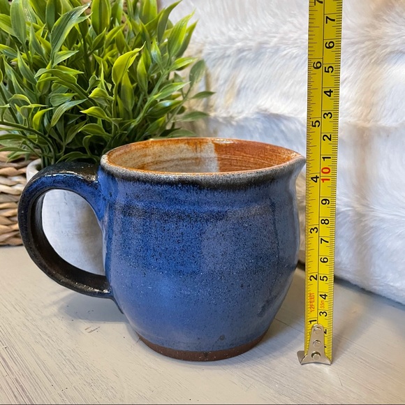 Vintage Blue Pottery - Picture 6 of 8